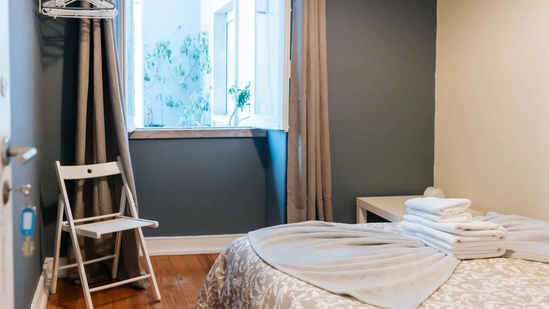 Homestay Aquilla Family Room 204 Lisbon